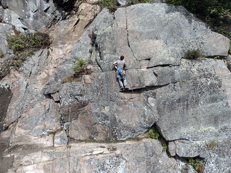 Climbing Petite-Nation